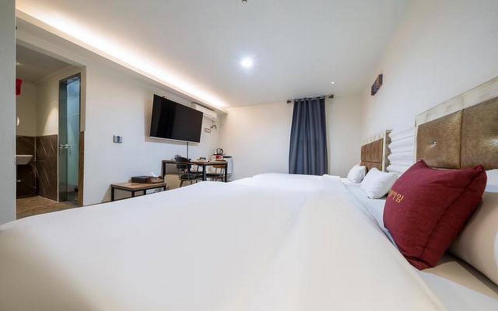 Hotel Mime 8/51