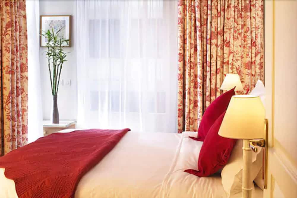 Residence Alma Marceau 29/56