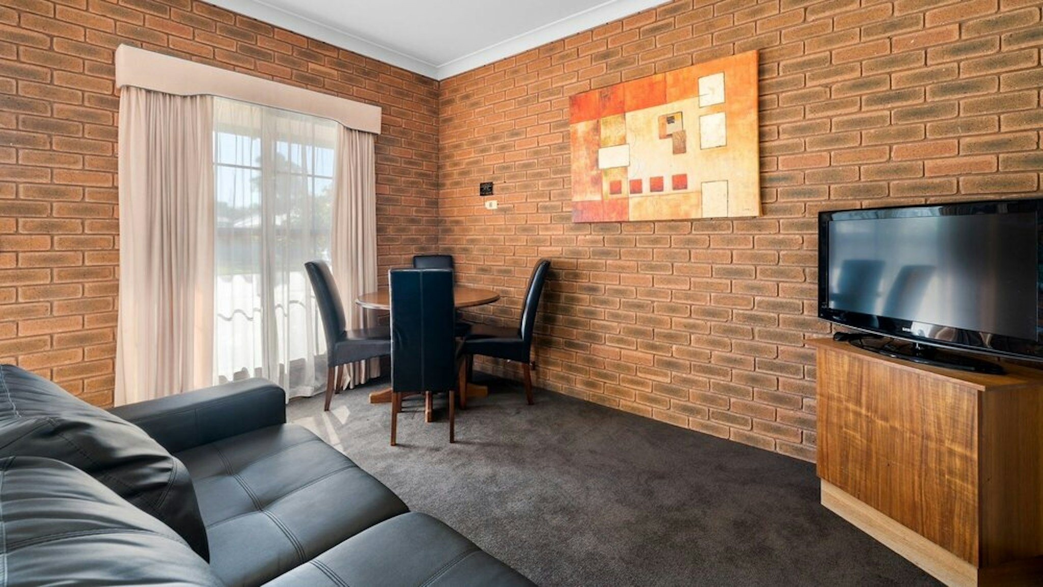 Heritage Motor Inn Corowa 7/10