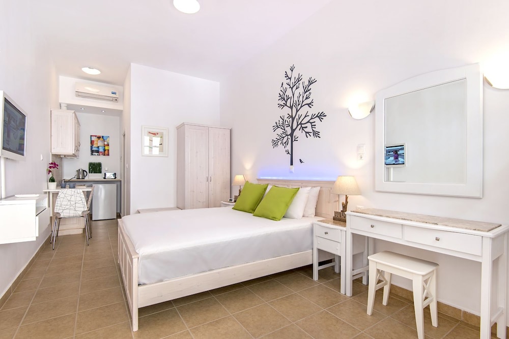 Lindos Harmony Suites 18/50