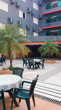 Golden Ville Hotel 8/66