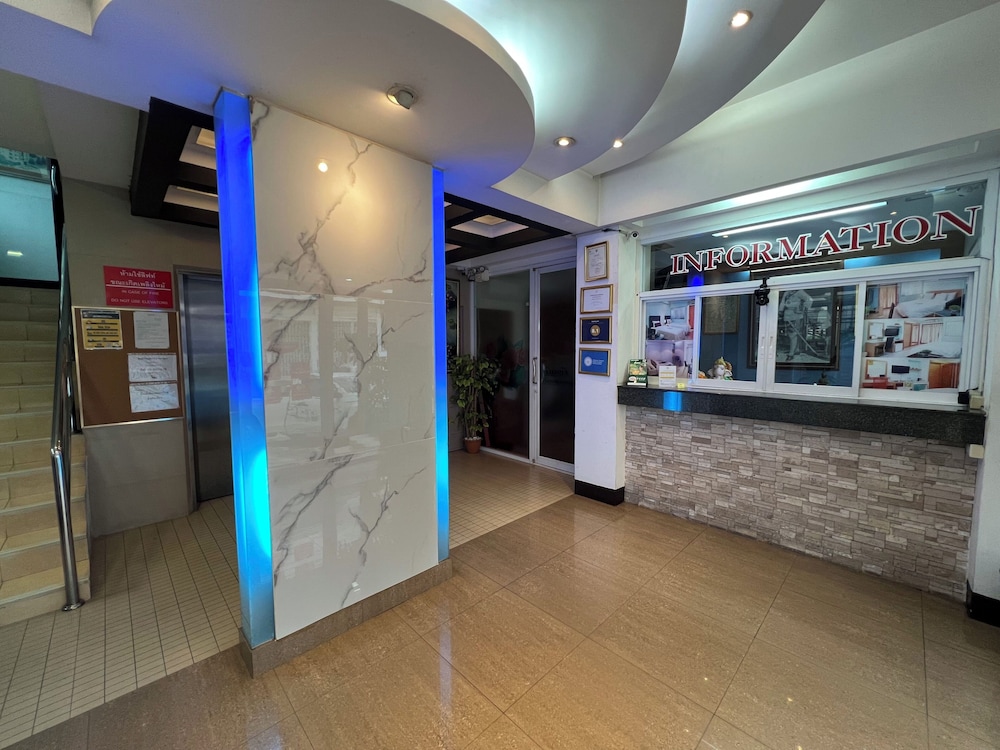 J Residence 11/46