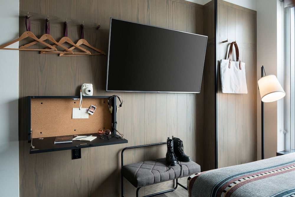 Moxy Louisville Downtown 44/61