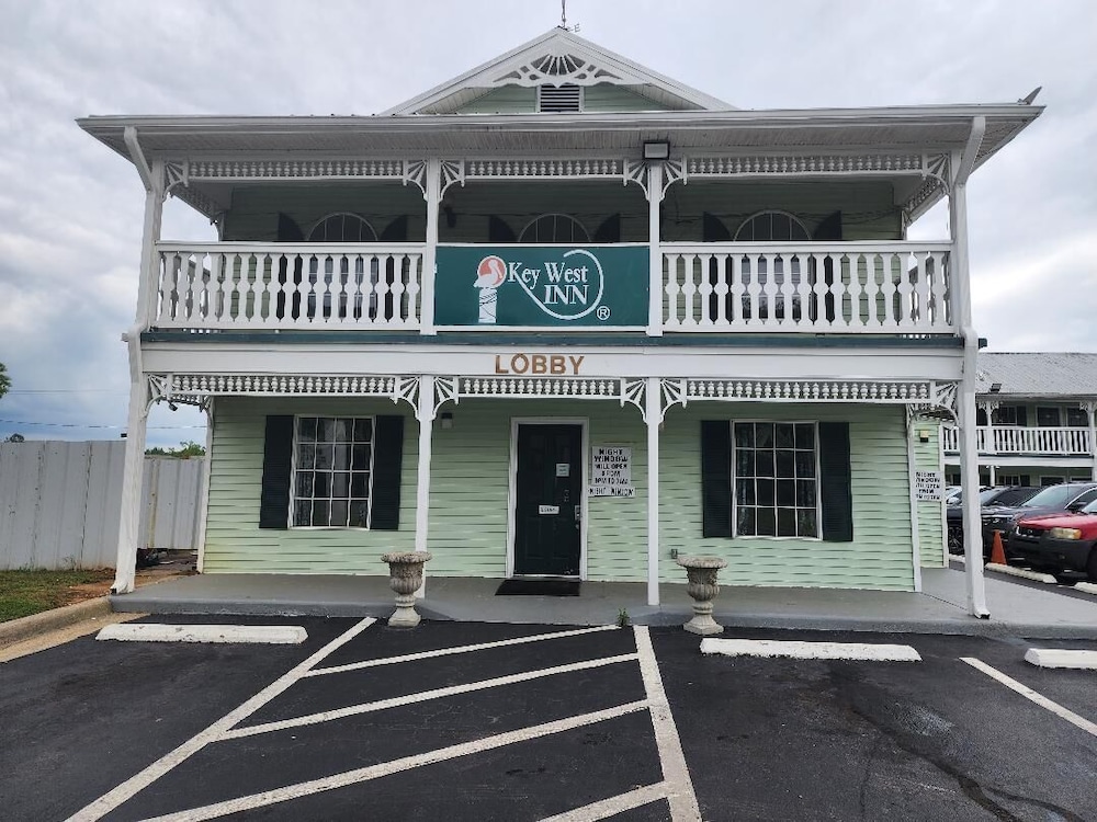 Key West Inn Clanton 2/29