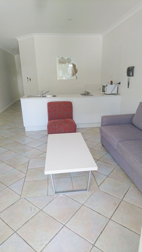Sarayi Hotel 6/31