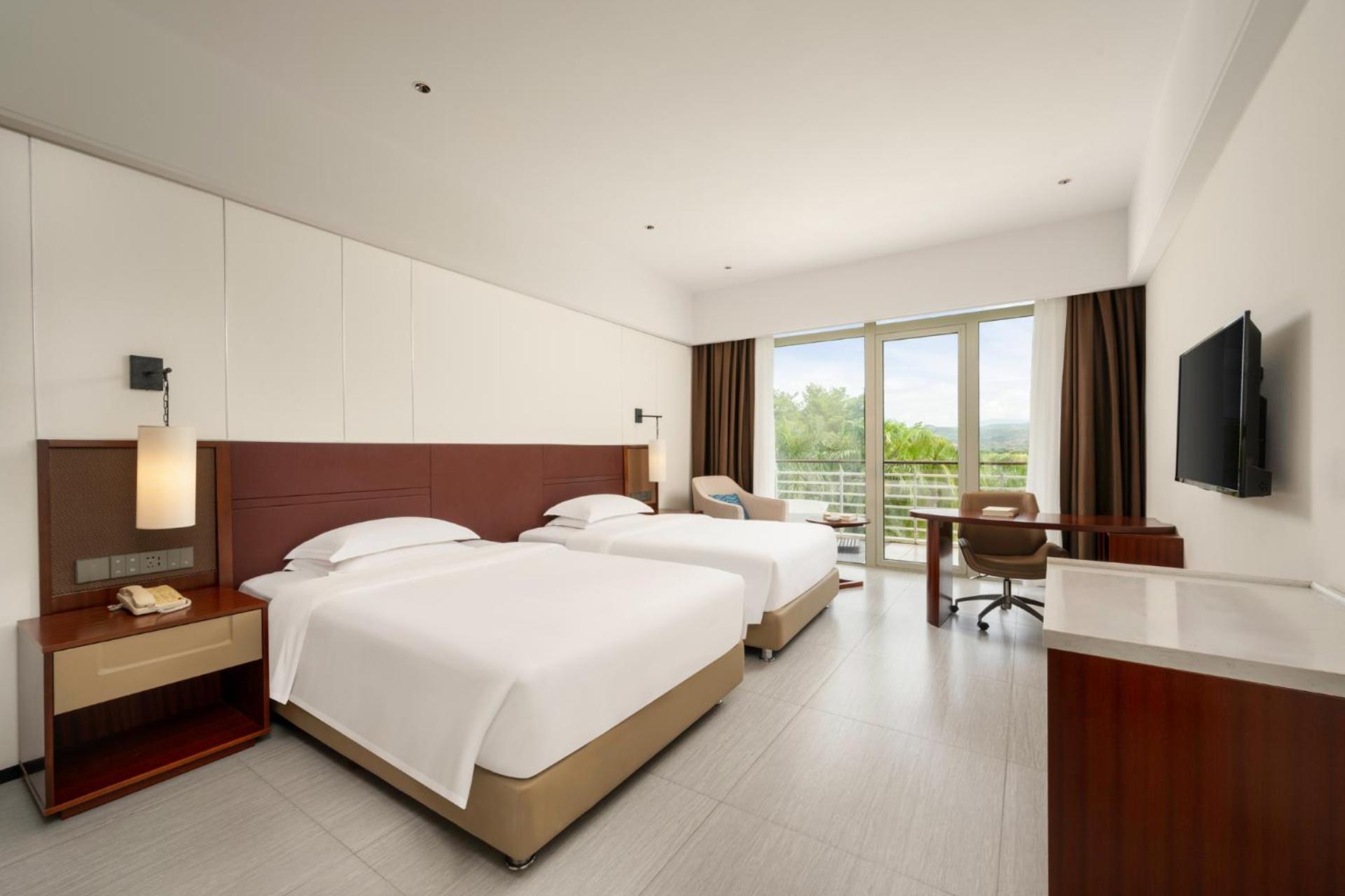 Standard, Twin Beds