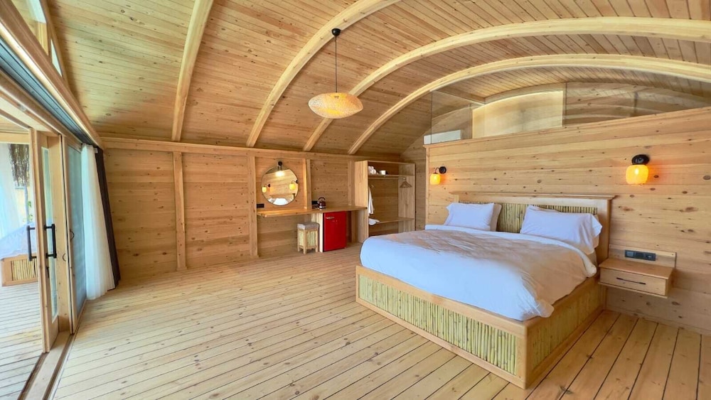 Lotus, 2 King Beds, Private Pool, Hot Tub