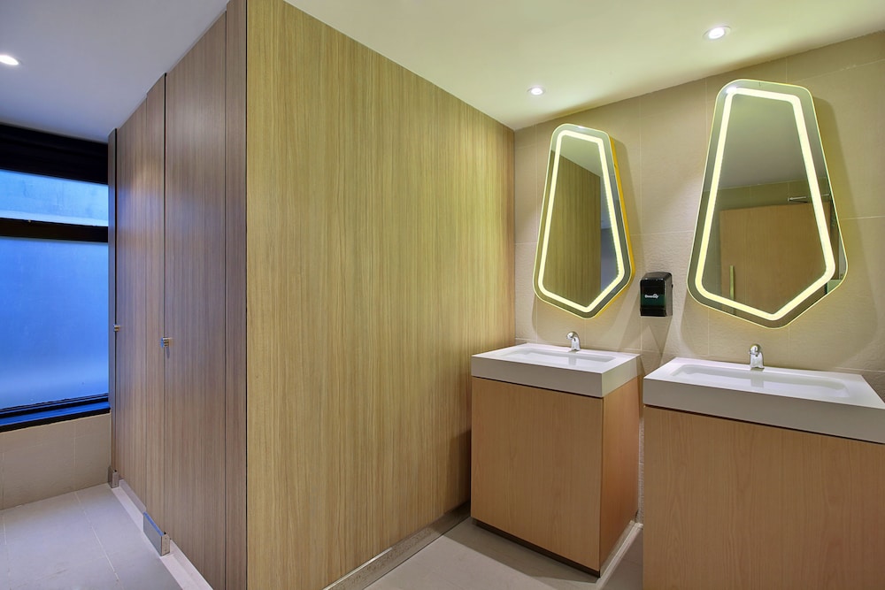 Holiday Inn Express Kuala Lumpur City Centre 20/57