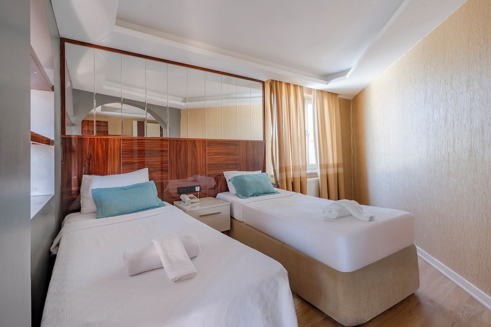 SAPANCA AQUA HOTEL 29/75