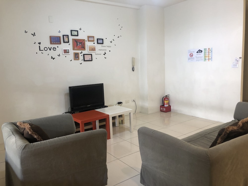 Sanyi Happiness B&B 44/70