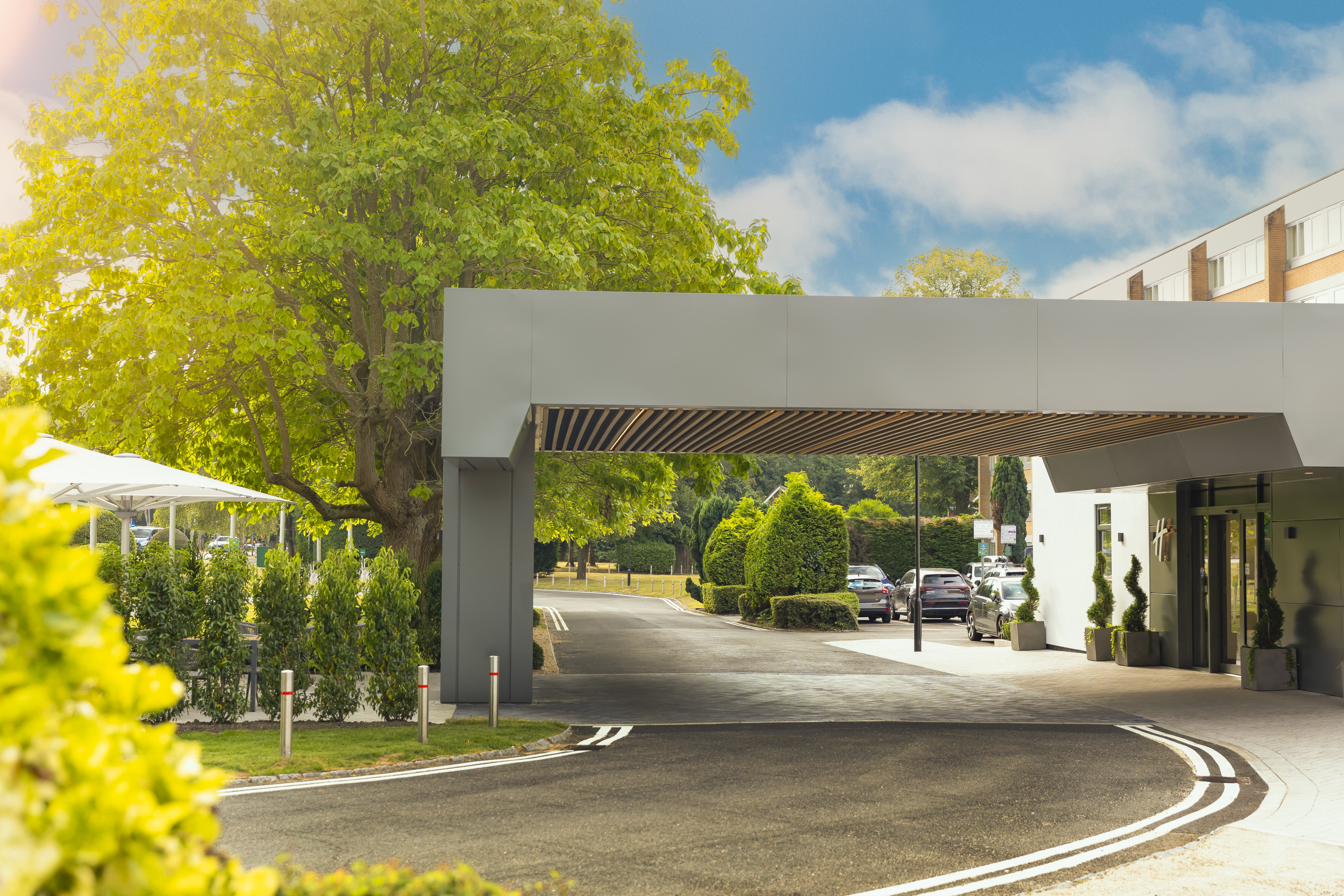 Holiday Inn Gatwick Airport 69/75