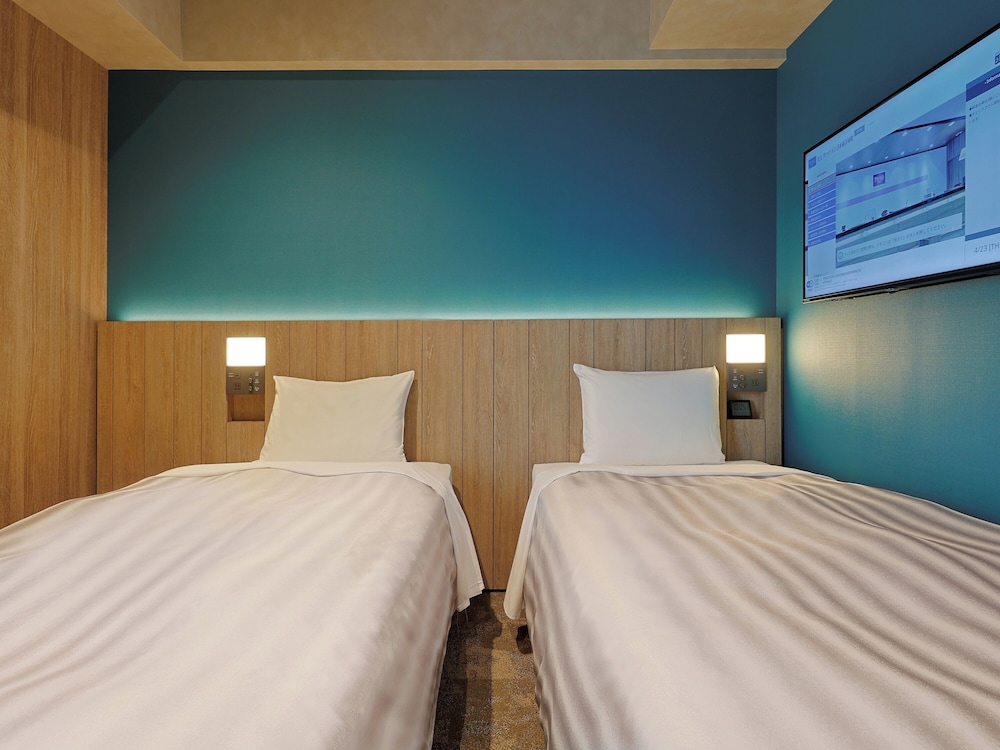 Renovated, Twin Beds