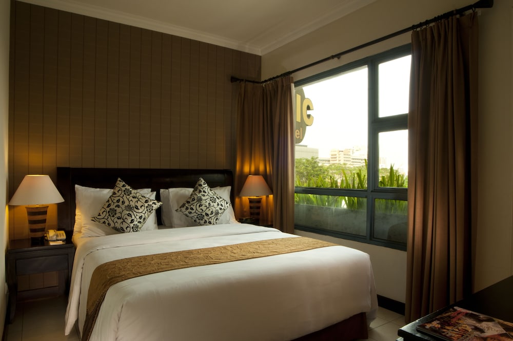 Grand Tropic Suites Jakarta 12/64
