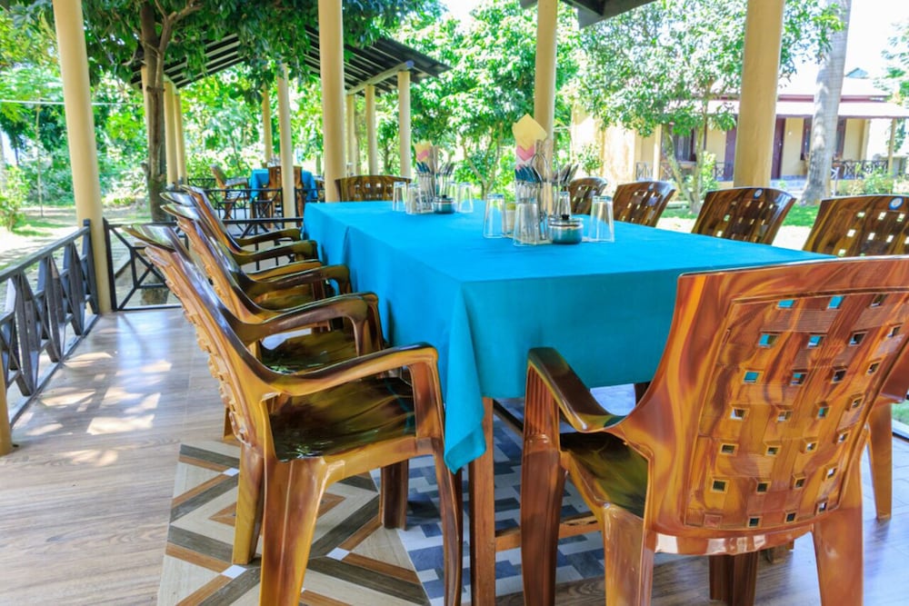 Tiger Residency Resort 12/22