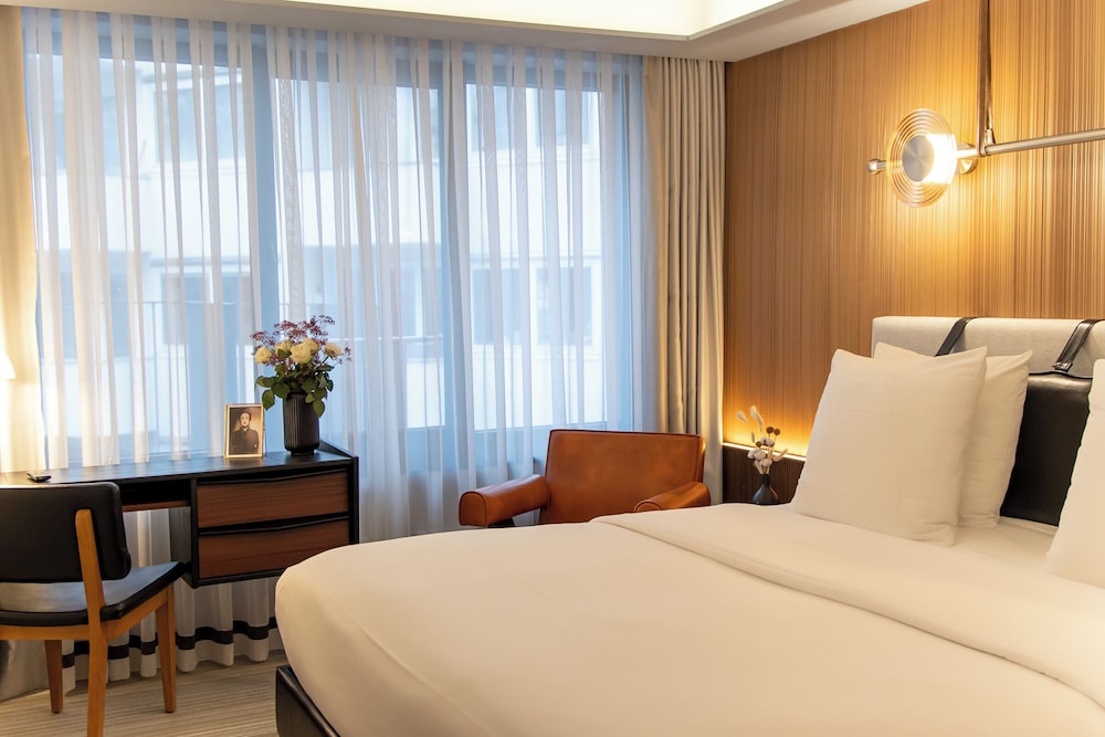 MUZE Hotel Dusseldorf - Handwritten Collection 10/49