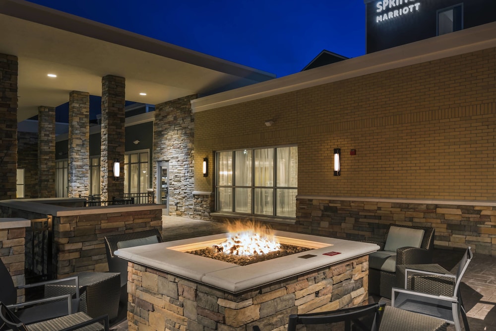 Springhill Suites Fishkill 38/56