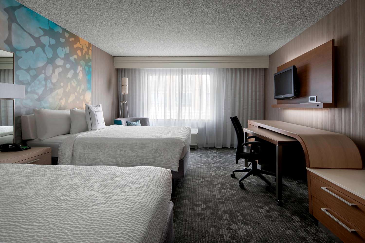 ROOM, 2 QUEEN BEDS, BALCONY OR PATIO