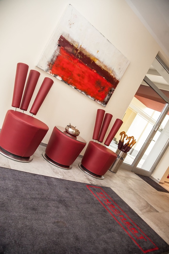 Tinschert Hotel-Restaurant-Partyservice 30/45
