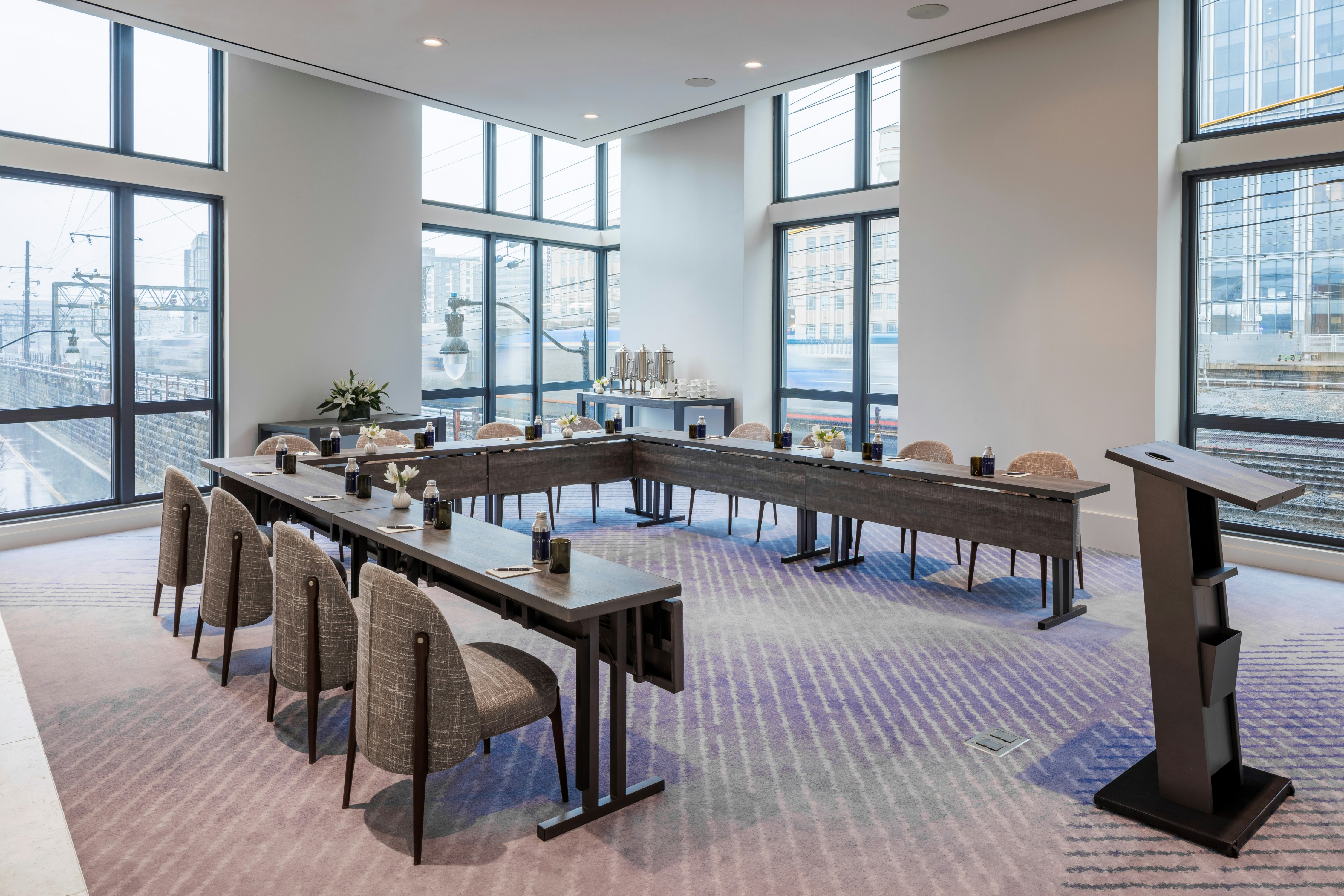 The Morrow Washington DC, Curio Collection by Hilton 47/52