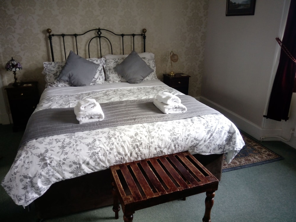 Dunallan House 28/37