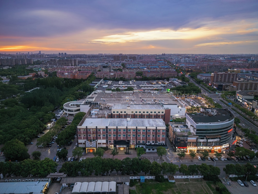 Rezen Select Hotel (Shanghai International Tourism Resort, Chuansha) 8/53