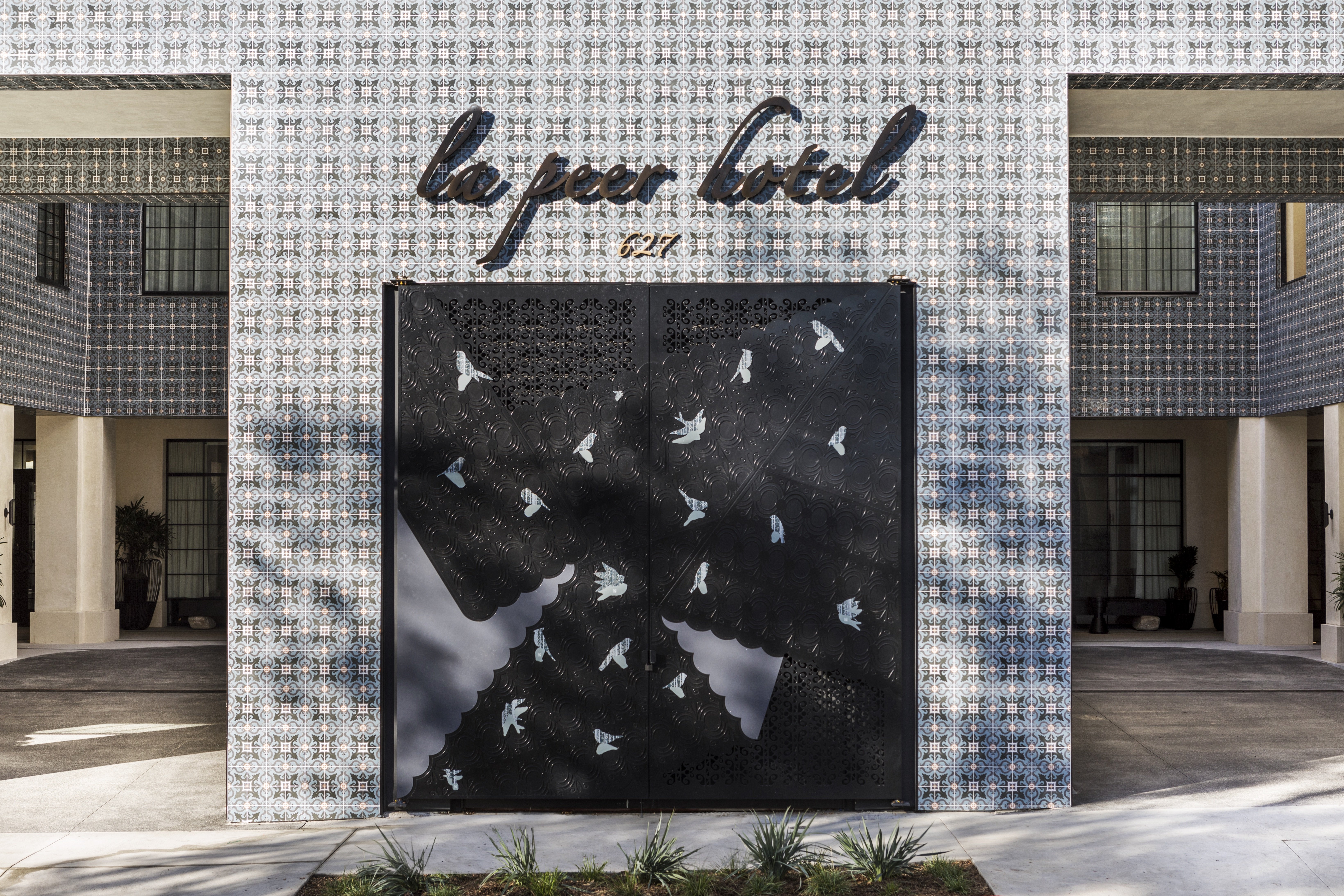 Kimpton La Peer Hotel 3/82
