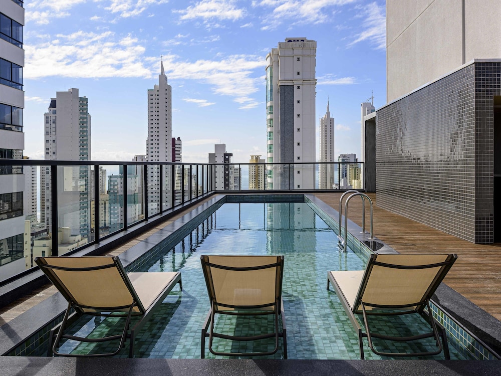 Ibis Budget Balneario Camboriu 40/44