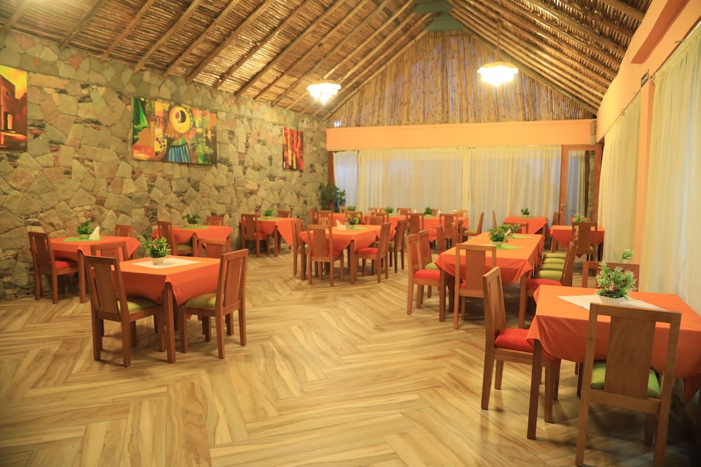 Mezena Lodge 37/50