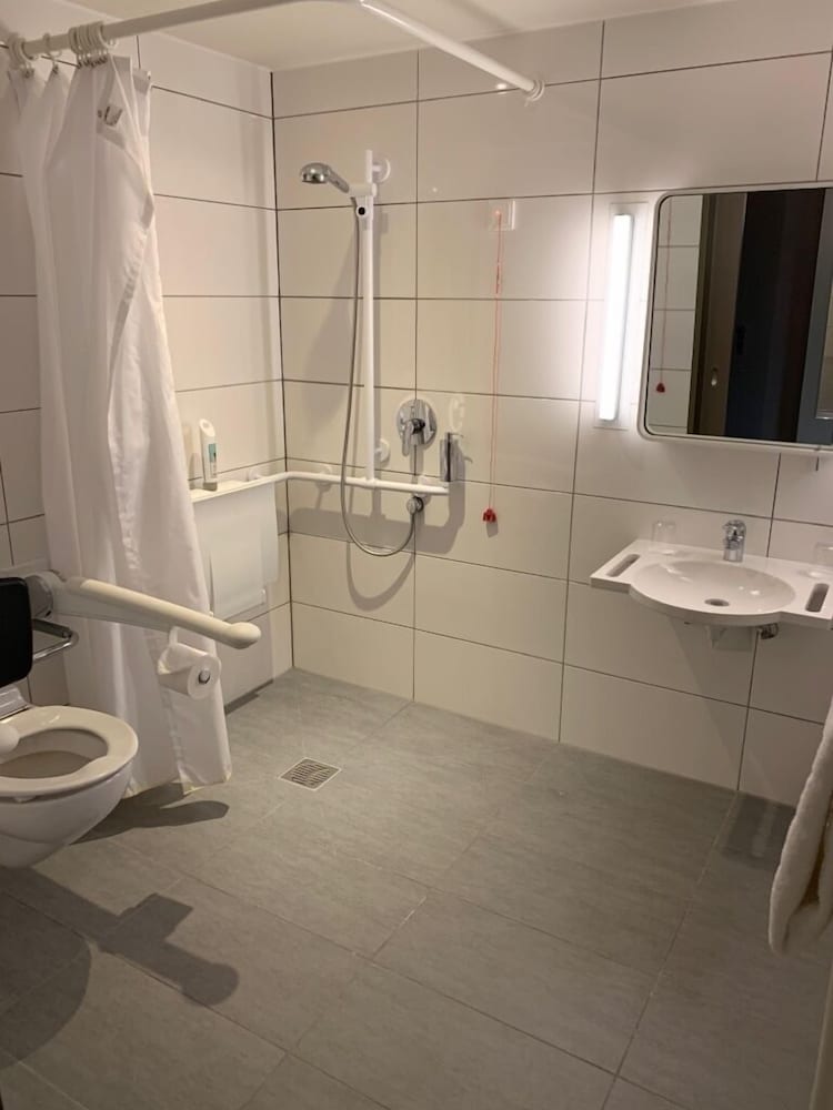 Ibis Muenchen City Arnulfpark 76/76
