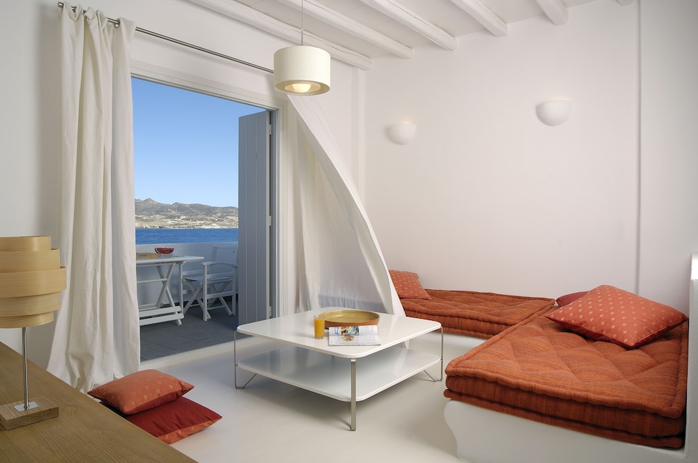 Kapetan Tasos Suites 45/60