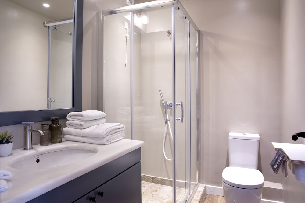 Apollon Library Suites 36/38