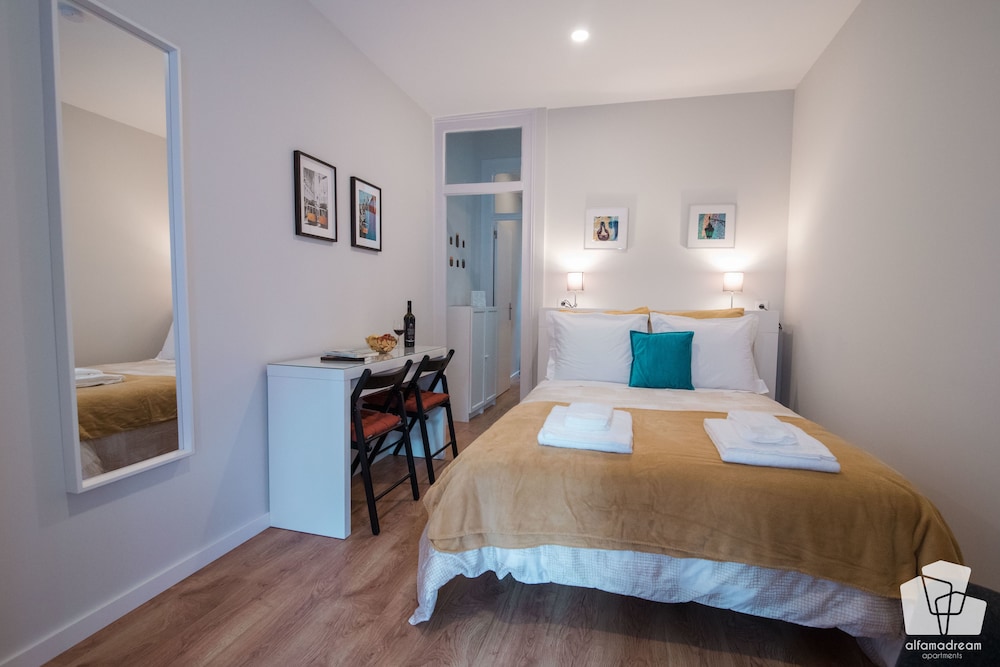 DREAM, APARTMENT, SINGLE