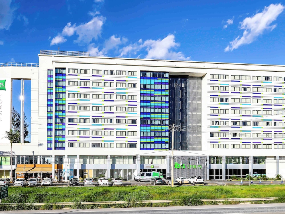 Ibis Styles Confins Aeroporto 1/61