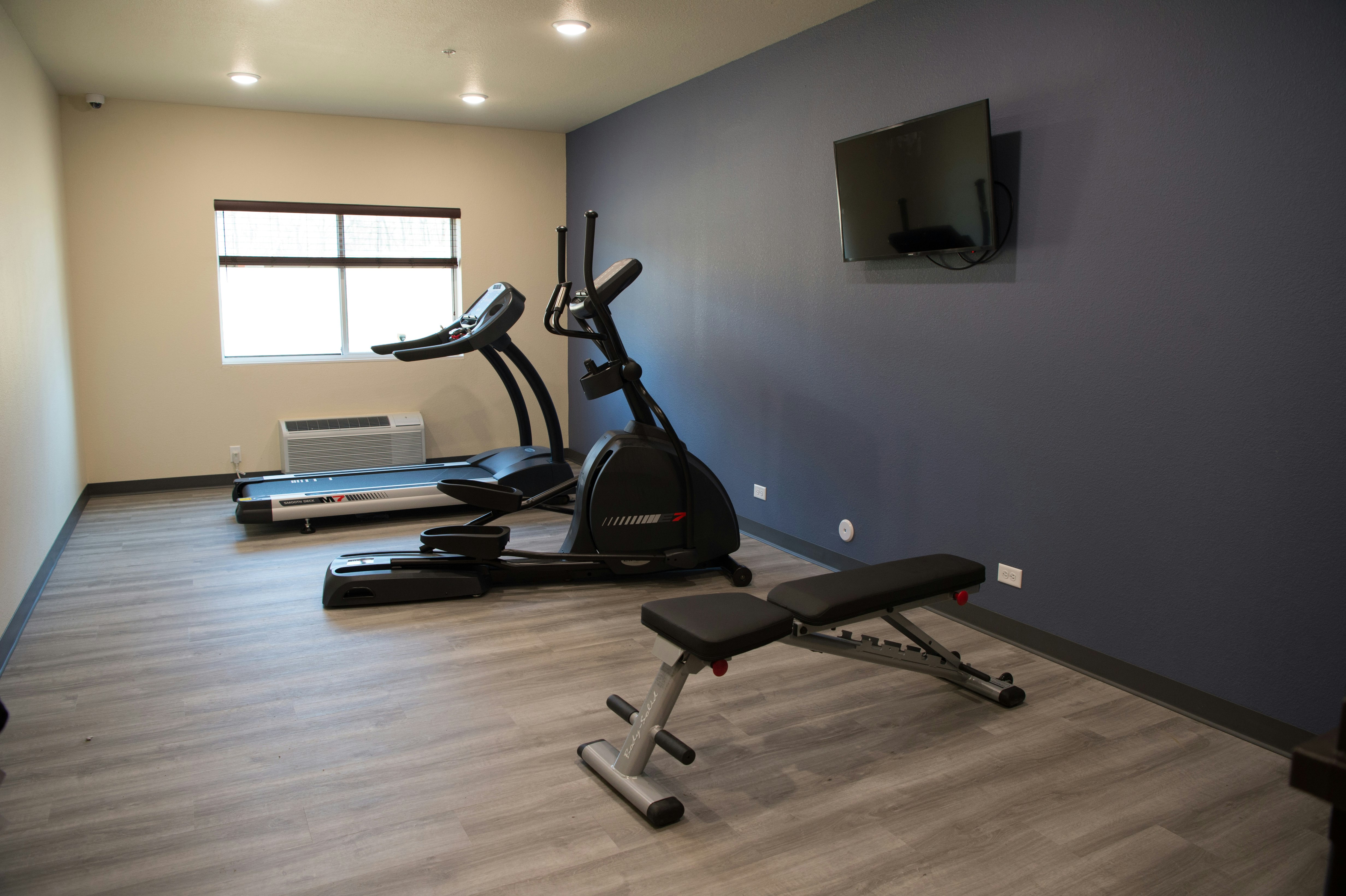Cobblestone Inn & Suites - Forest City 18/33