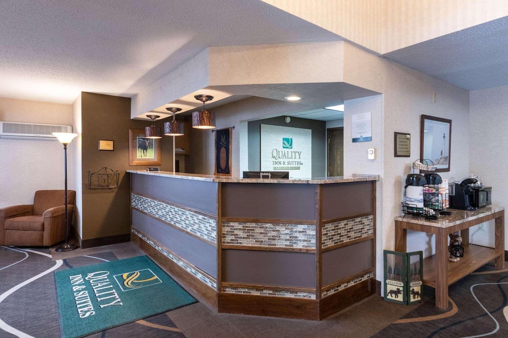 Quality Inn & Suites Newberry, MI 6/49
