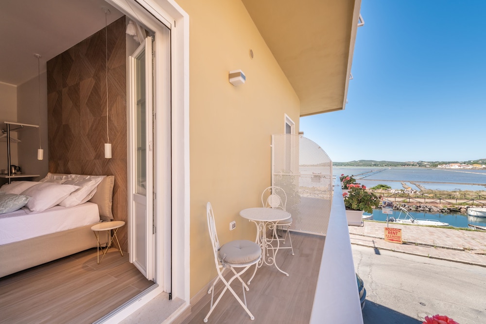 Aquamadre Suites 44/53