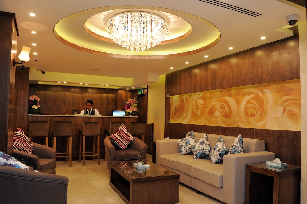 Lobby at Raed Hotel Suites, AQABA