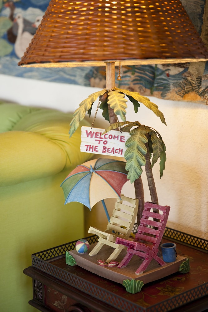 Bequia Beach Hotel 53/78