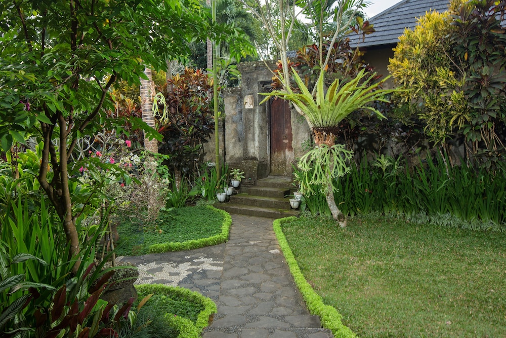 Alas Petulu Villa Resort And Spa 72/77