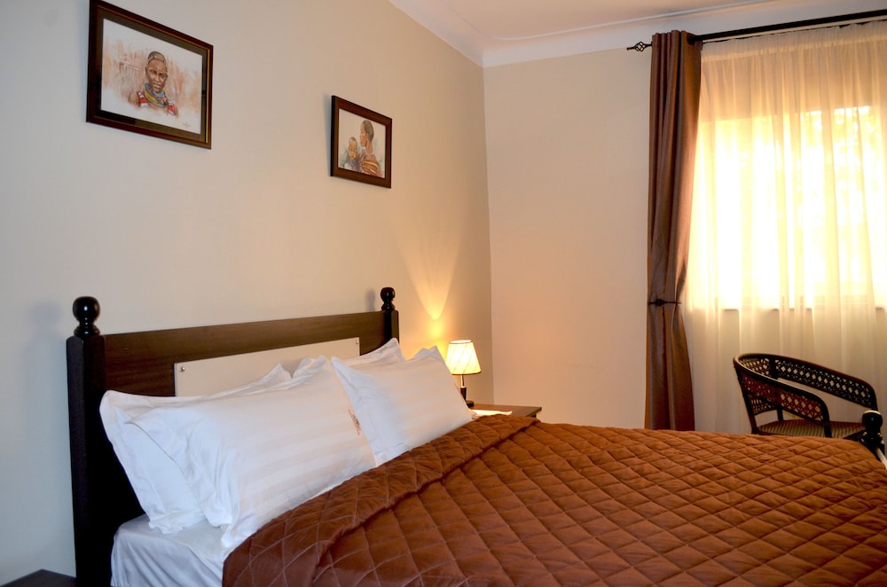 Deluxe, King Bed, City View, Marie S Royale Hotel 4/10