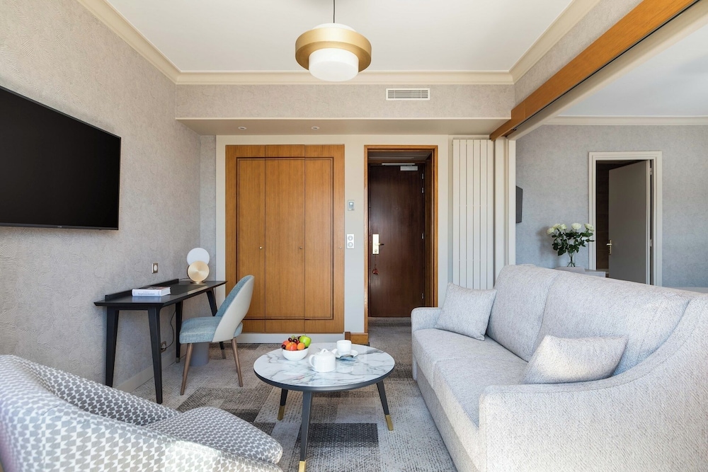 Atala Hotel Champs Elysees 25/50