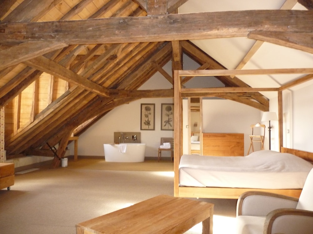 Relais Du Silence Chateau de Perreux 25/50