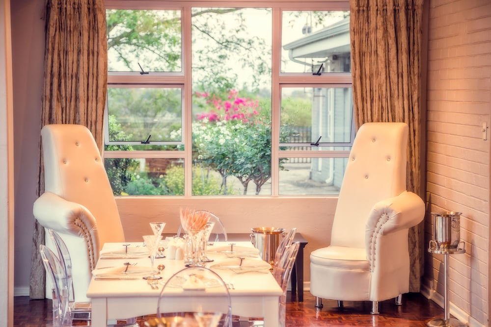 Nauntons Guest House 36/50