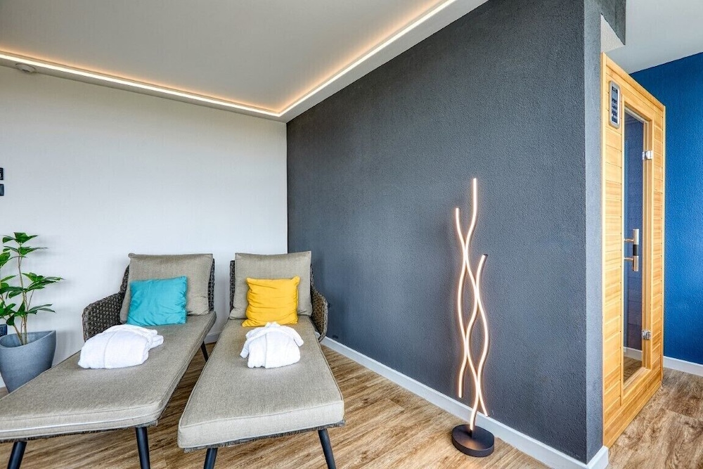 CITY PARTNER HOTEL SZIESZTA 13/24