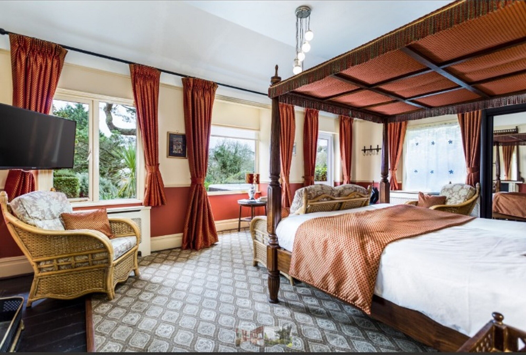 rooms