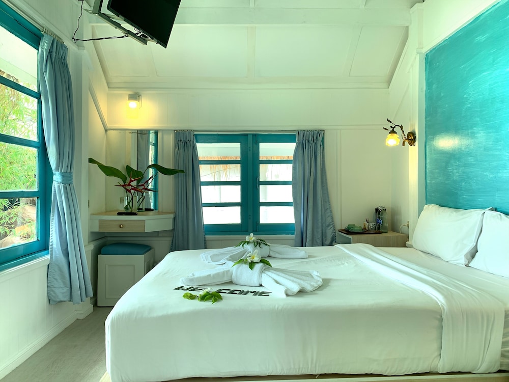 Sand Sea Beach Resort 18/46