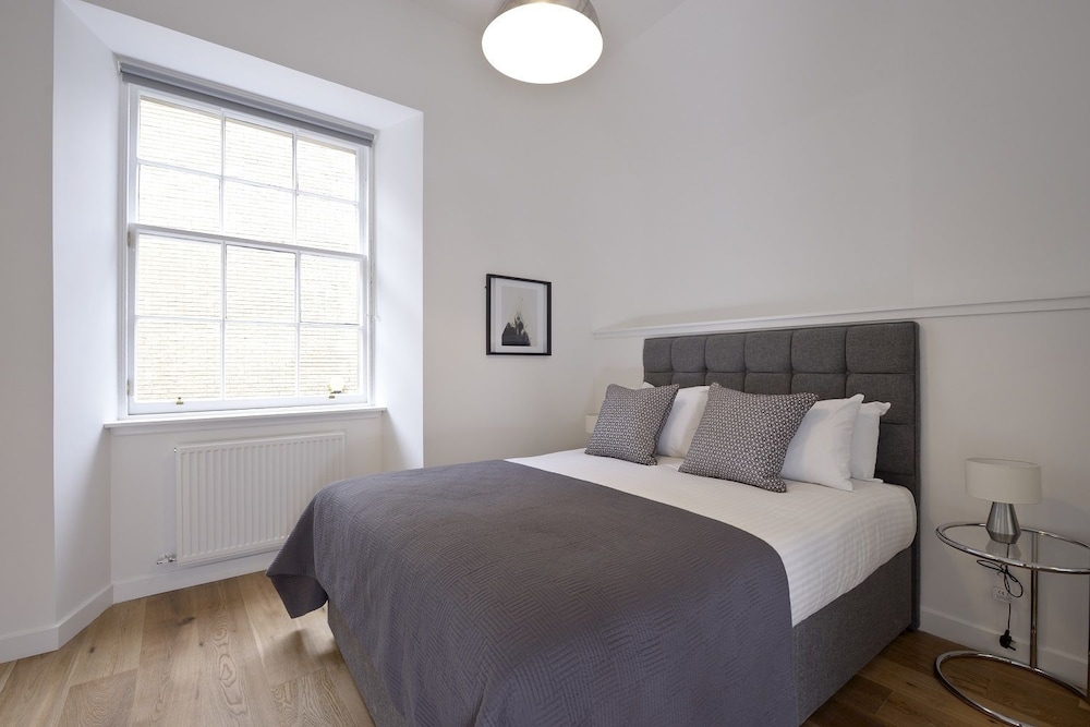 Destiny Scotland - The Malt House Apartments 15/50
