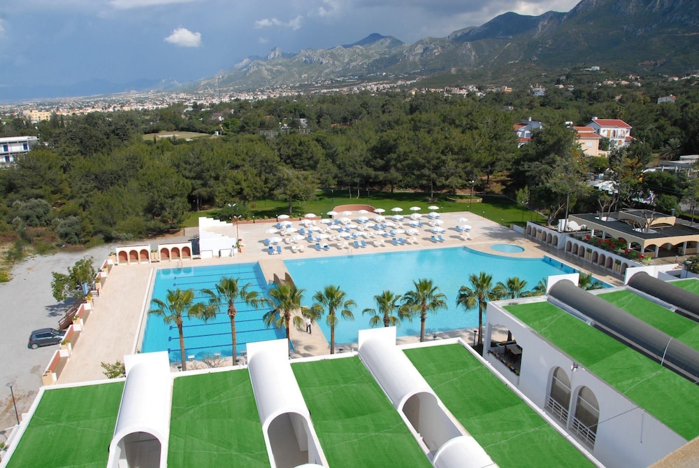 Uptown Buyuk Anadolu Girne Hotel 31/34