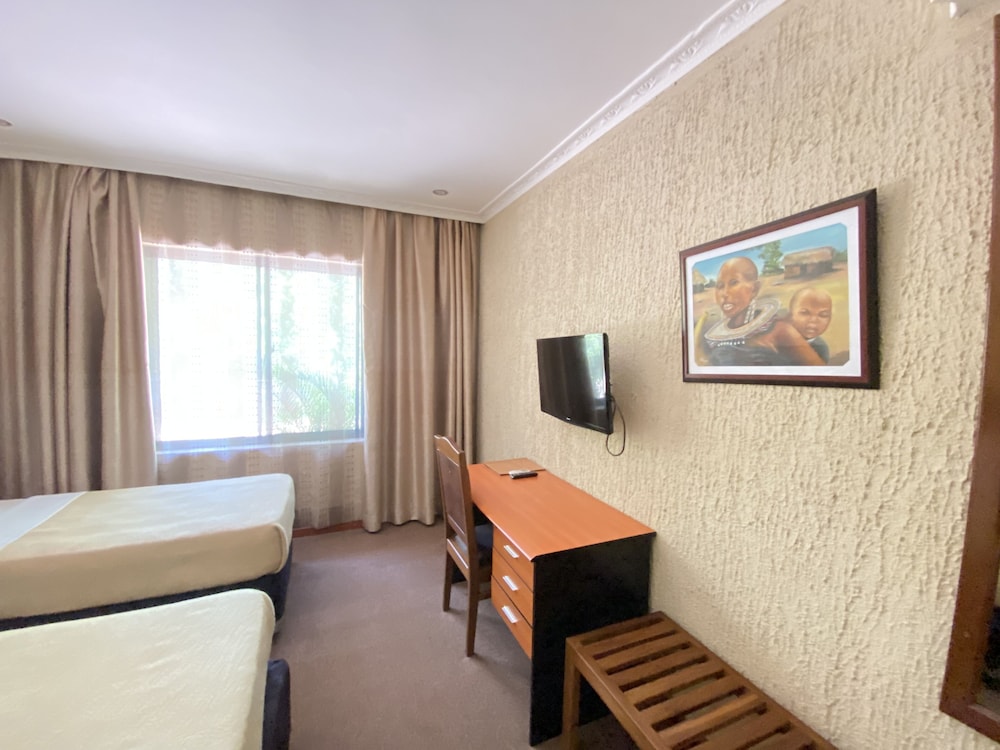 Sangana Lodge 19/50