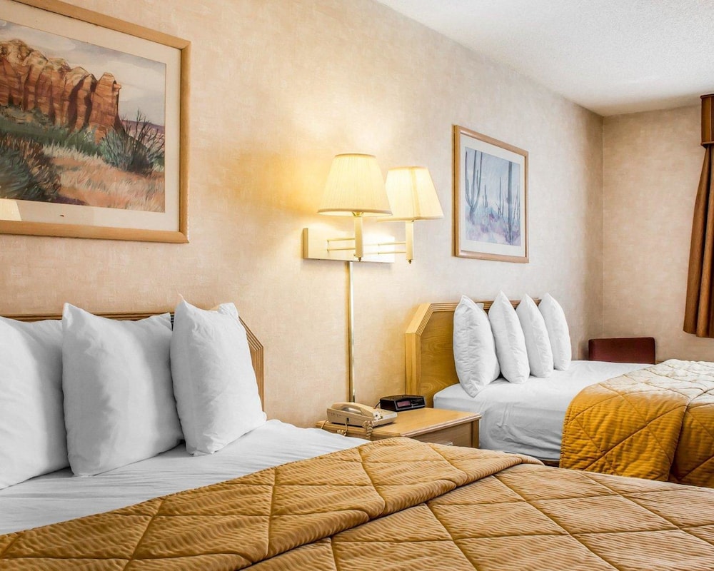 Quality Inn & Suites Yuma 33/50